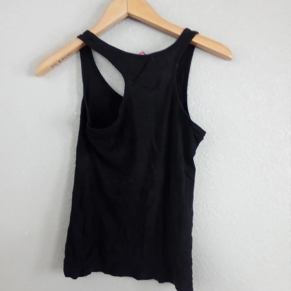 Divided tank top size small ( box BC ) - Picture 2 of 2